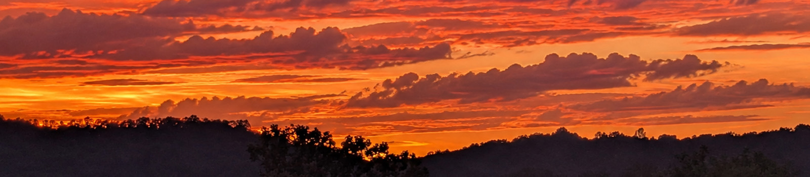 the sky at dusk